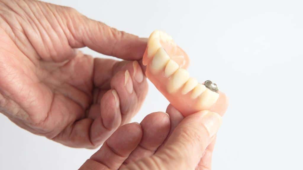 The Denture & Implant Centre